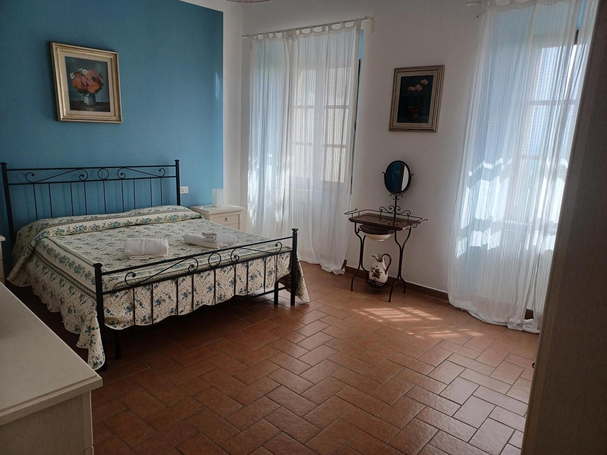Casa Di Adriano Hotell Radicofani Exteriör bild